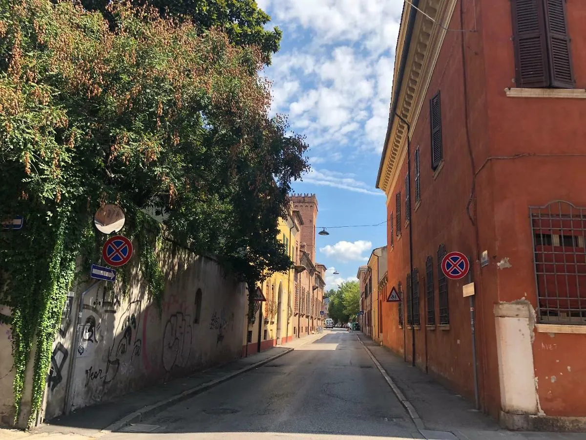 L'Ape Regina Lägenhet Ferrara