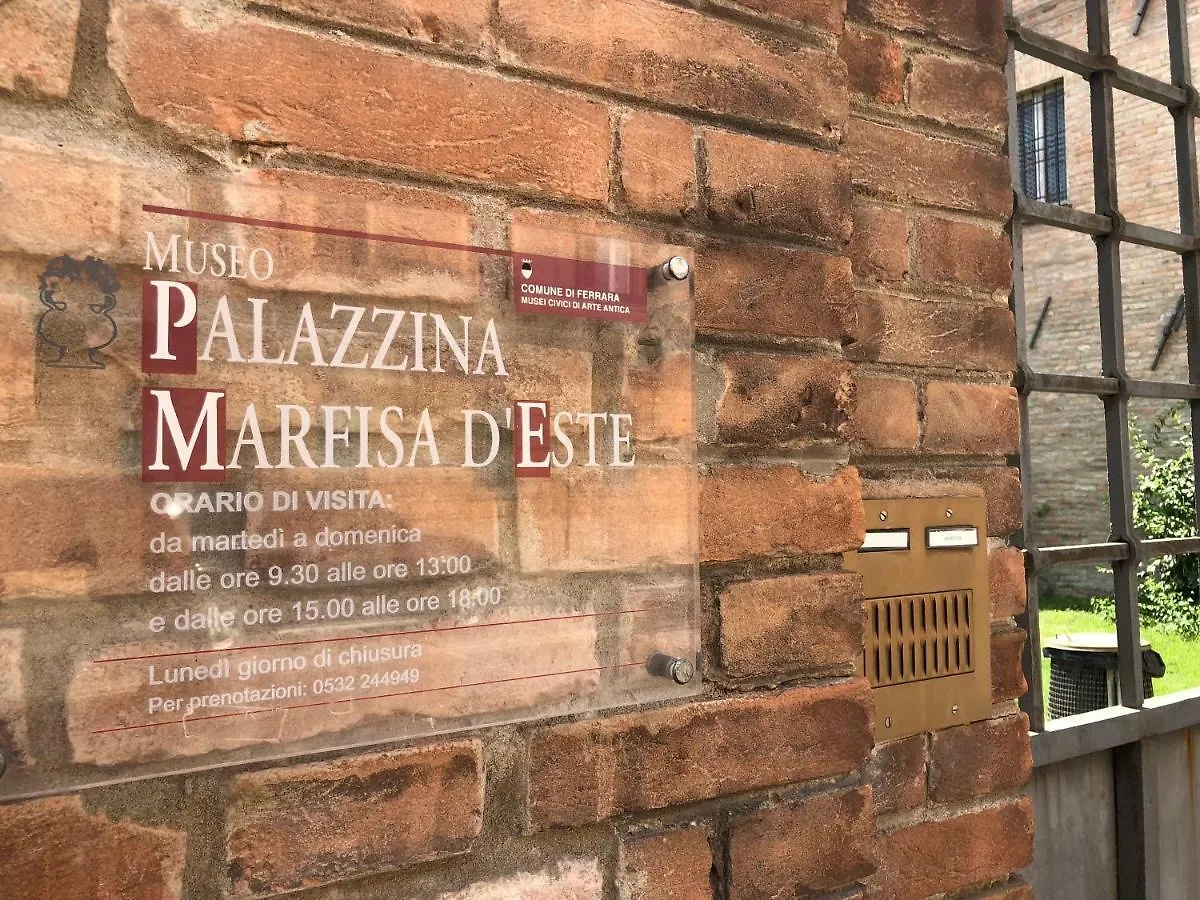 L'Ape Regina Apartment Ferrara Italy